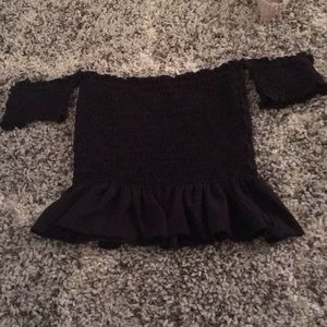 Crop top with sleeves